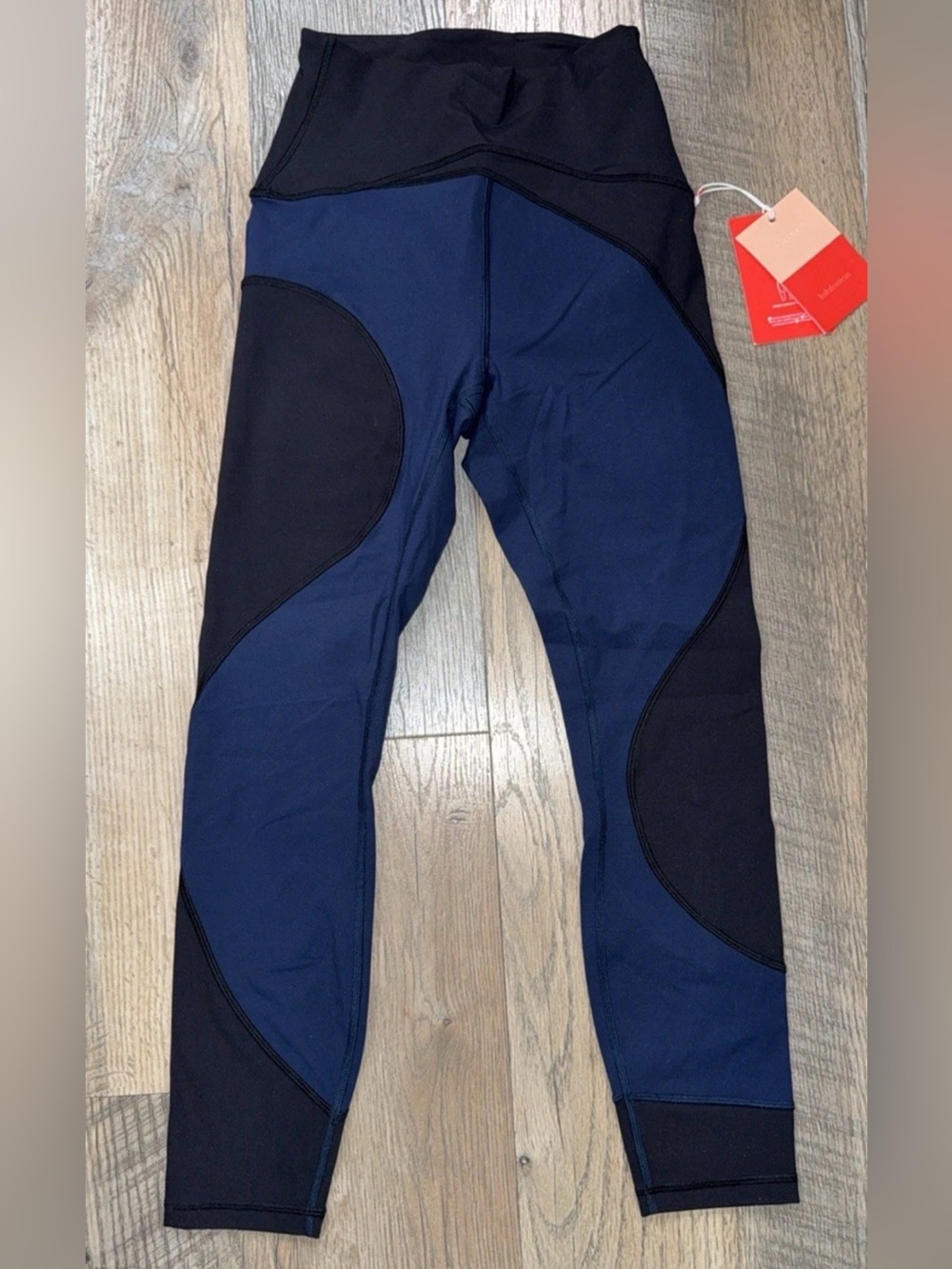 lululemon roxanda athletica Navy and Black Paneled Leggings